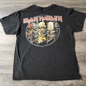 Iron Maiden T-Shirt Sz M Black 2012 Tour Merch Graphic Band Tee Rock